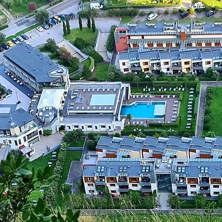 Garda Lake Aloha Apartments 托尔博莱 外观 照片