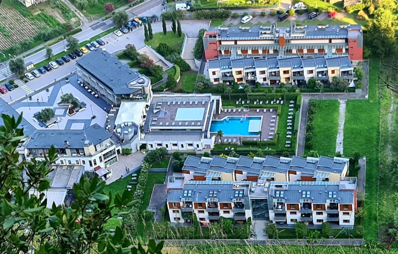 Garda Lake Aloha Apartments 托尔博莱 外观 照片