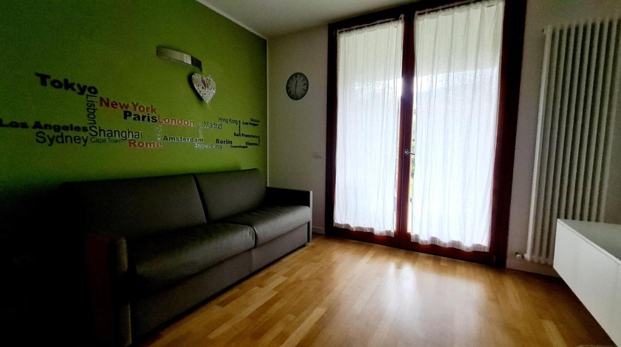 Garda Lake Aloha Apartments 托尔博莱 外观 照片